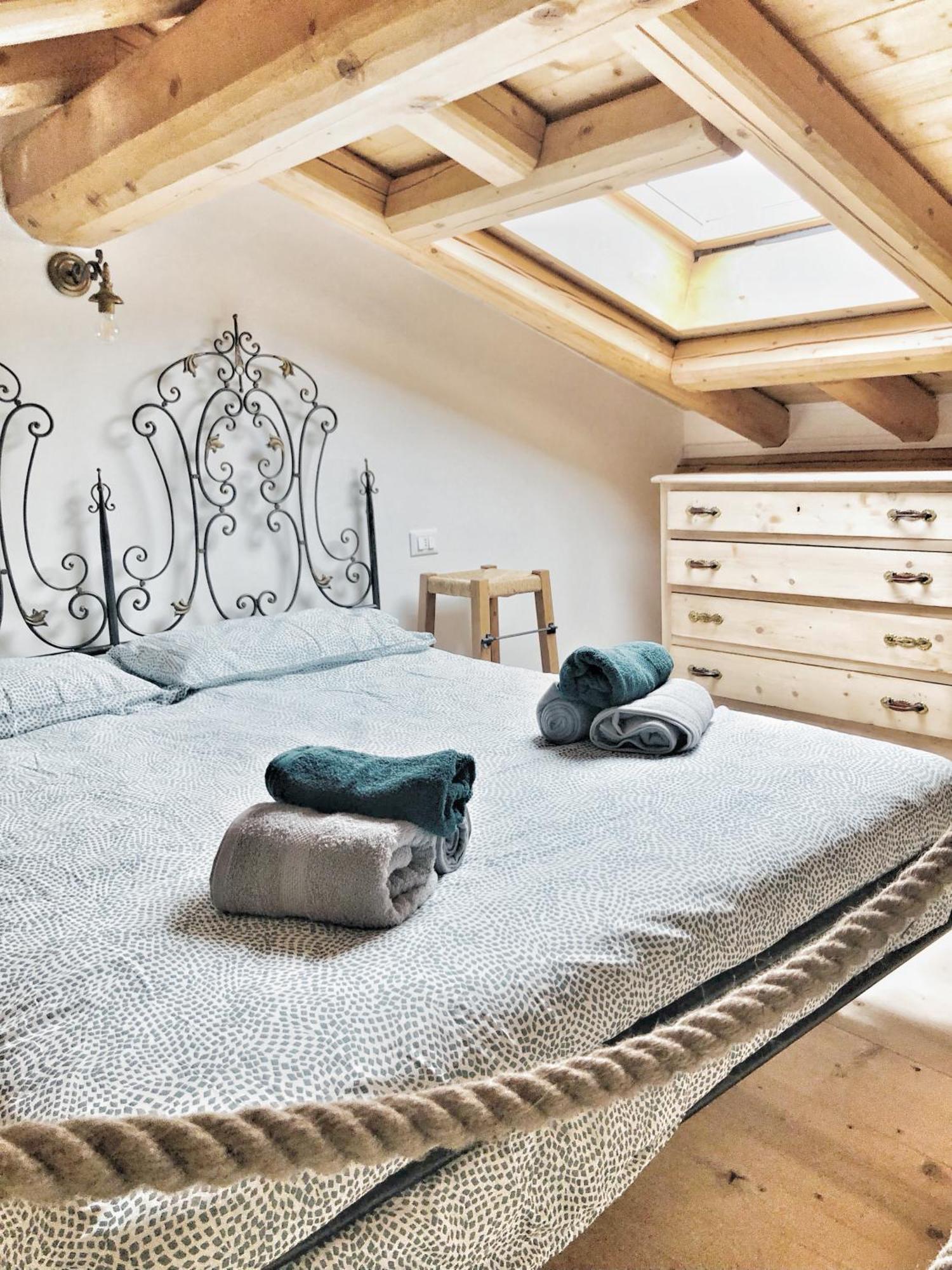 Casa Barteei Bed & Breakfast Monte Isola Exterior photo