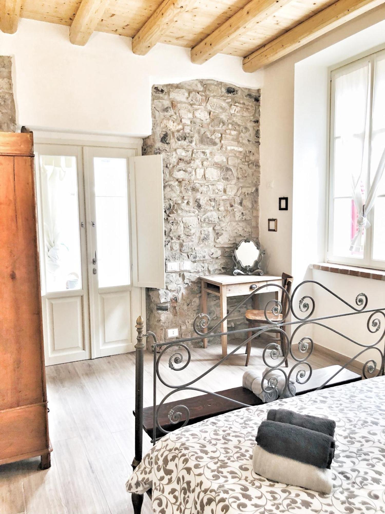 Casa Barteei Bed & Breakfast Monte Isola Exterior photo